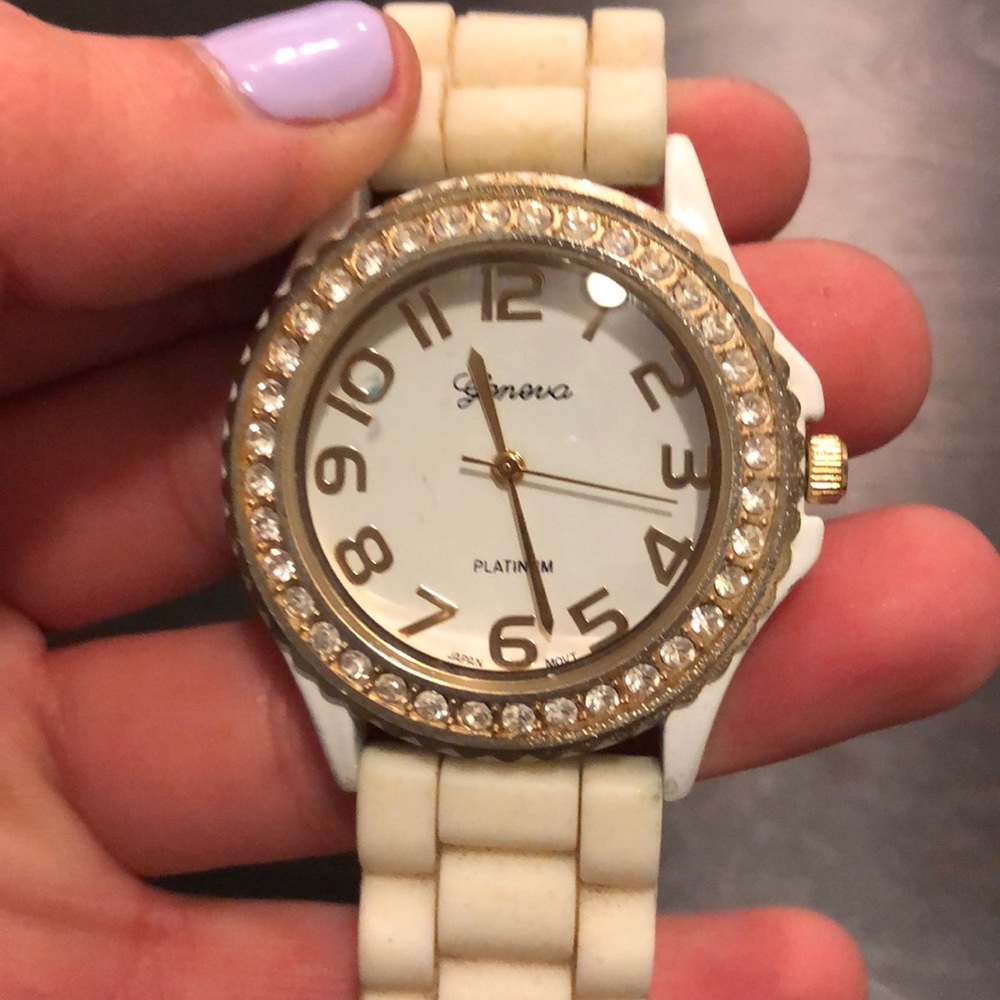 Geneva Watch - Picture 2 of 2